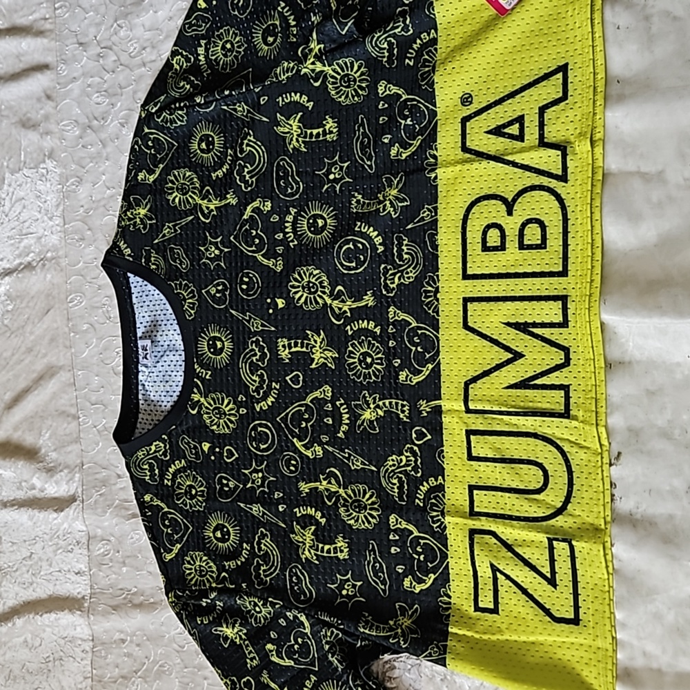 Zumba Wear Mesh Boxy Crop Top - XL - Length 22"-23" - Picture 3 of 10